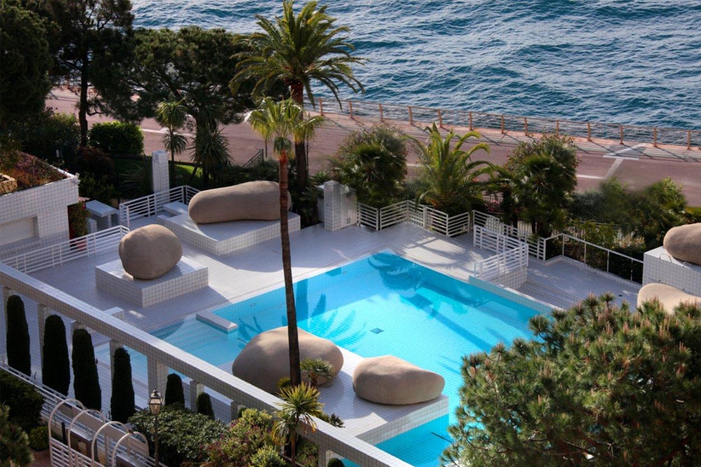 Swimming-Pool-Columbus-Monte-Carlo